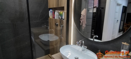 Pokój (13met) okolice Komedy WINDA (Wrocław)