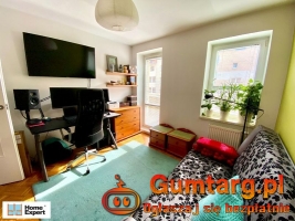 2pok, 46met, okolice Glinianej BALKON/WINDA/2002 (Wrocław)