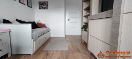 Pokój (13met) okolice Komedy WINDA (Wrocław)