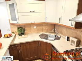 2pok, 37met, Okolice Sky Tower PARKING (Wrocław)