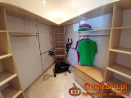 3pok, 73met, Okolice Jutrosińskiej BALKON/PIWNICA/PARKING (Wrocław)