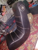 Fotel bujany z wbudowanym radiem