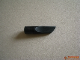 Szczelinówka i wąż ssący, rura – akcesoria do odkurzacza z czasów PRL