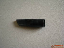 Szczelinówka i wąż ssący, rura – akcesoria do odkurzacza z czasów PRL