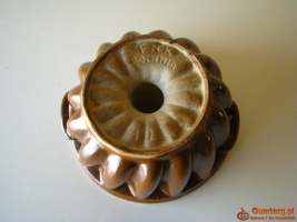 Forma kamionkowa na babkę z kominem - tuleją FNK Bochnia