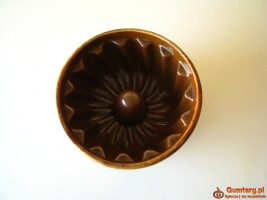 Forma kamionkowa na babkę z kominem - tuleją FNK Bochnia